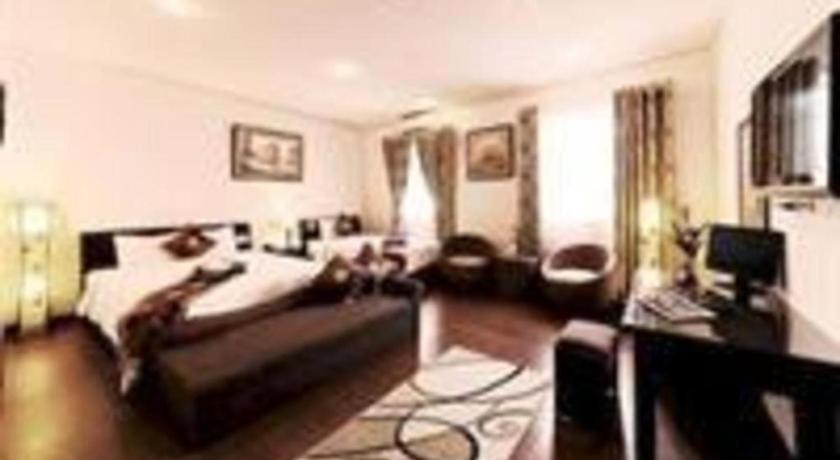 Garden Boutique And Hotel