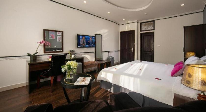 Garden Boutique And 3*